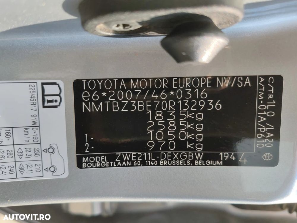 Toyota Corolla 1.8 HSD Exclusive interior Negru - 20