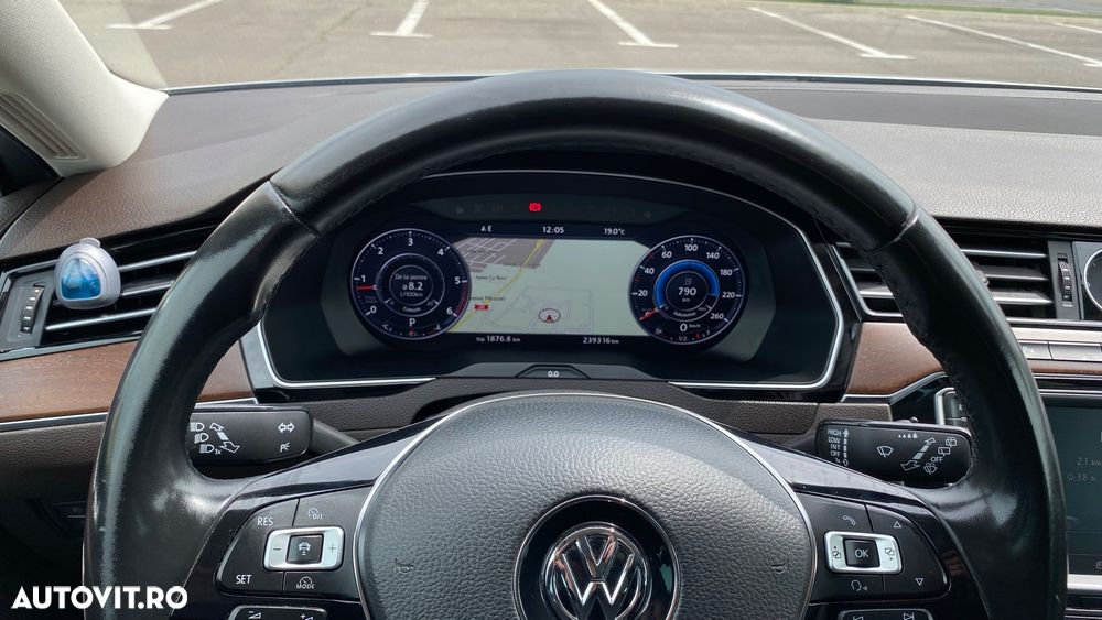 VOLKSWAGEN Passat Alltrack 2016 — imagine 13