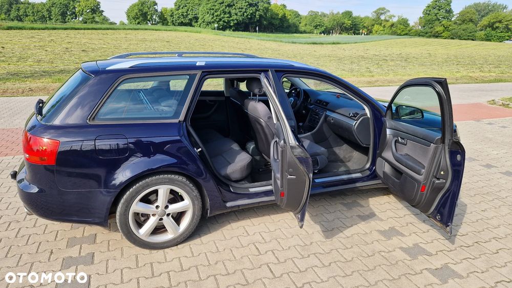 Audi A4 Avant - 21