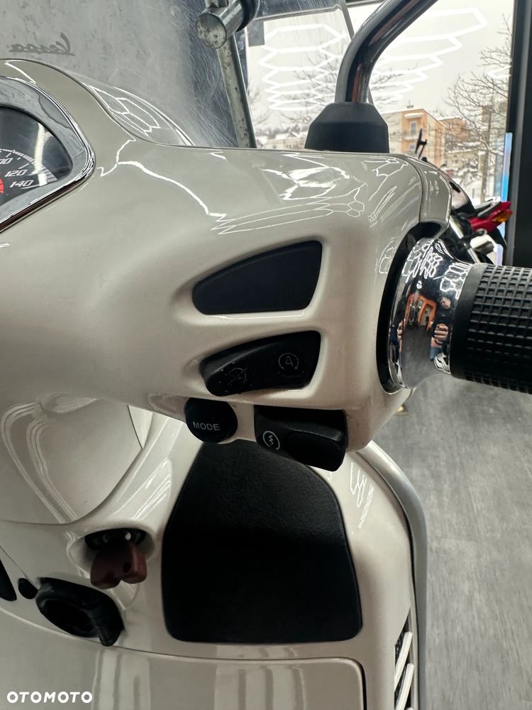 Vespa GTS - 4