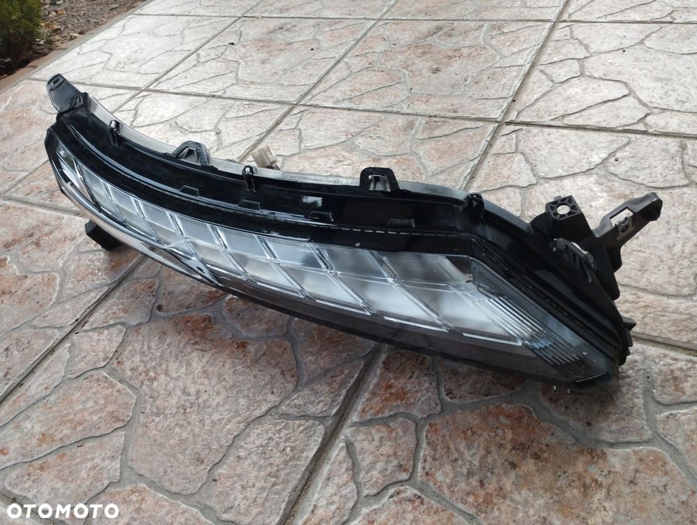 lampa prawa full led mitsubishi eclipse cross lift 2020-^ - 3