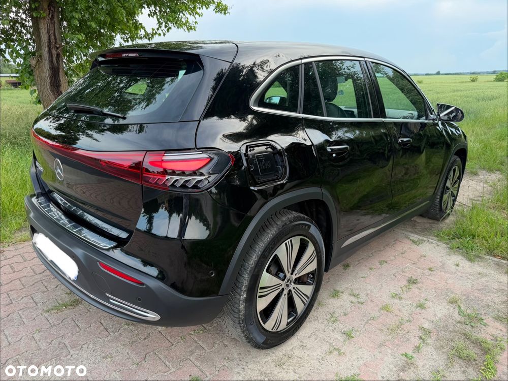 Mercedes-Benz EQA 250+ Electric Art - 8