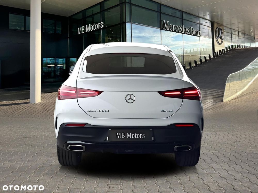 Mercedes-Benz GLE - 10