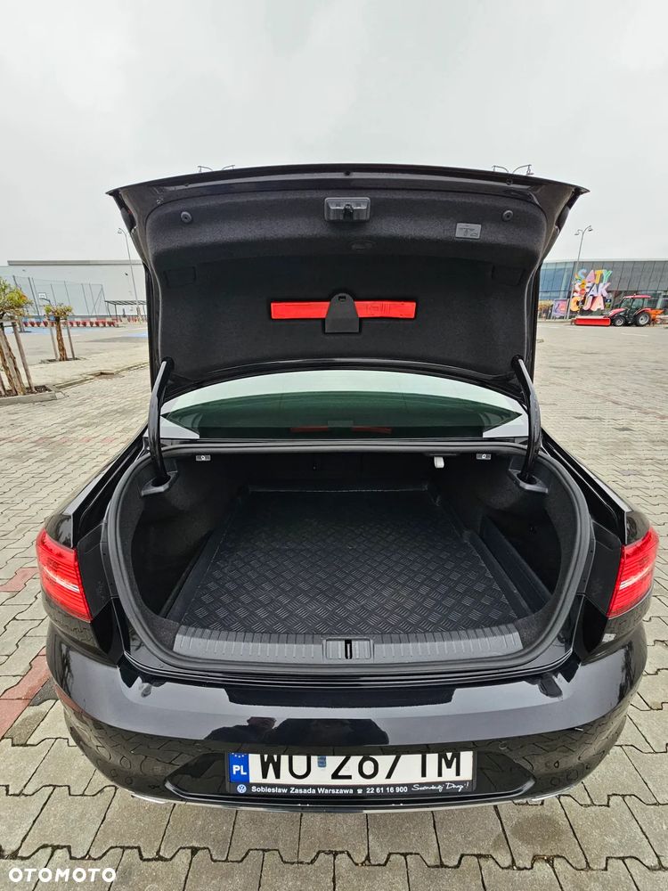 Volkswagen Passat 2.0 TSI BMT Highline DSG - 23