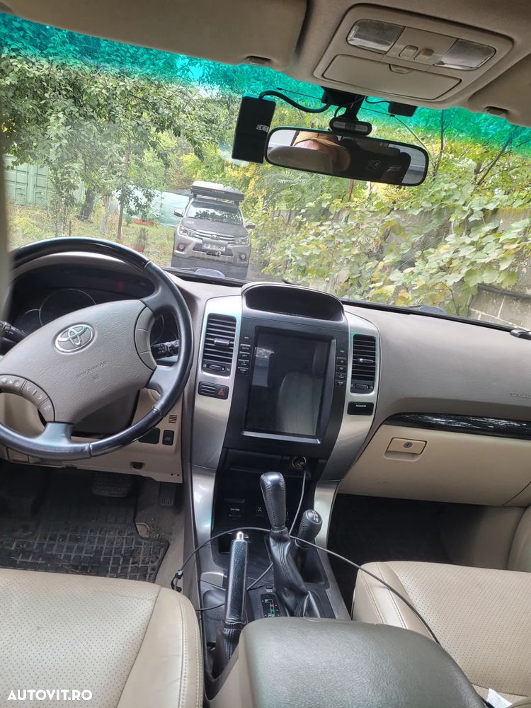 Toyota Land Cruiser 3.0 TD-4D Aut Executive - 7