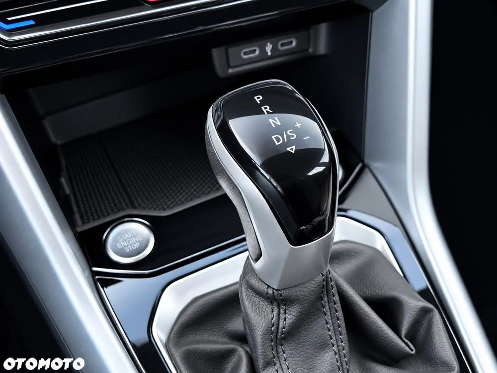 Volkswagen T-Roc 1.5 TSI GPF ACT IQ Drive DSG - 27
