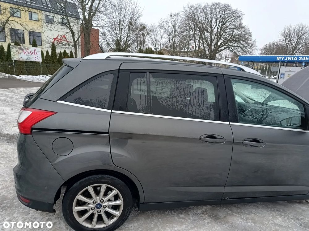 Ford Grand C-MAX - 4
