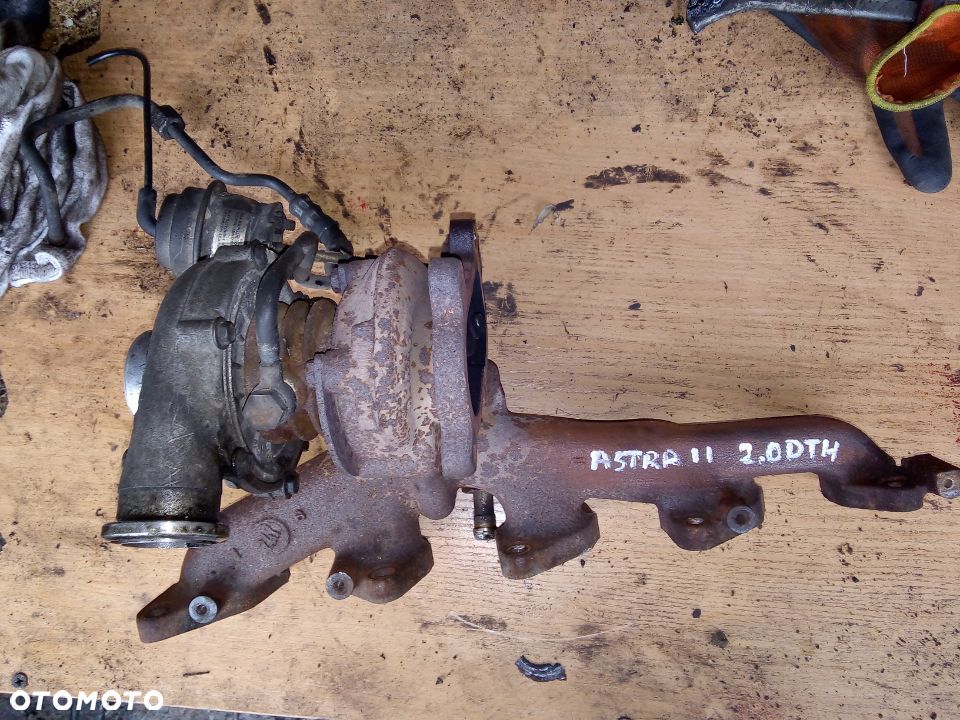 OPEL vectra astra zafira 2,0  t15 90570506 turbosprężarka  GT15 90531518  24442214 - 1