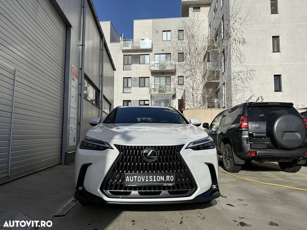 Lexus Seria NX - 3