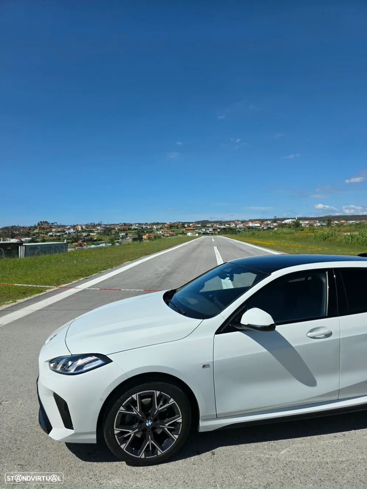 BMW 118 d Pack Desportivo M - 2