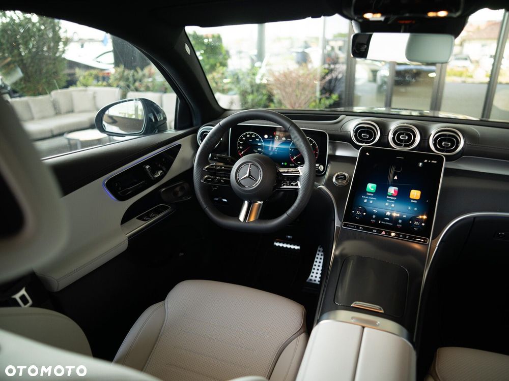 Mercedes-Benz GLC - 19