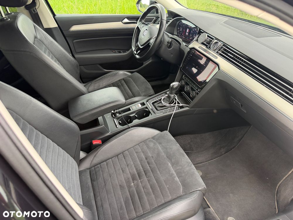 Volkswagen Passat 2.0 TDI BMT Highline DSG - 23