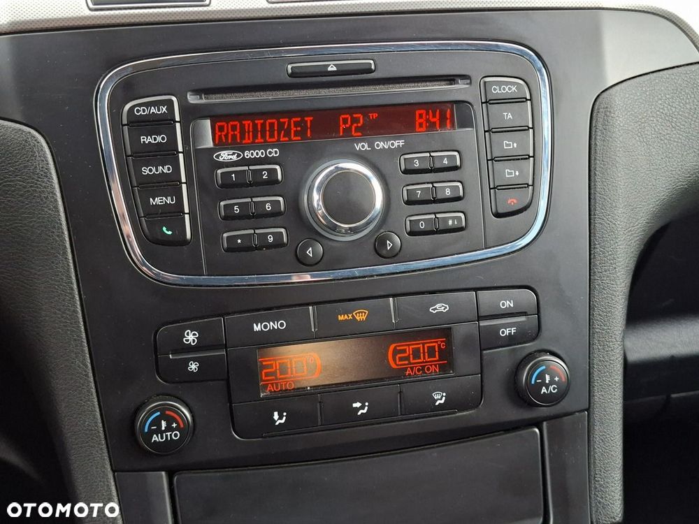 Ford Galaxy - 18
