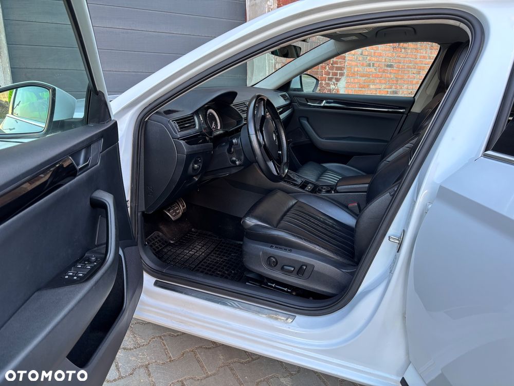 Skoda Superb 2.0 TDI SCR L&K DSG - 20