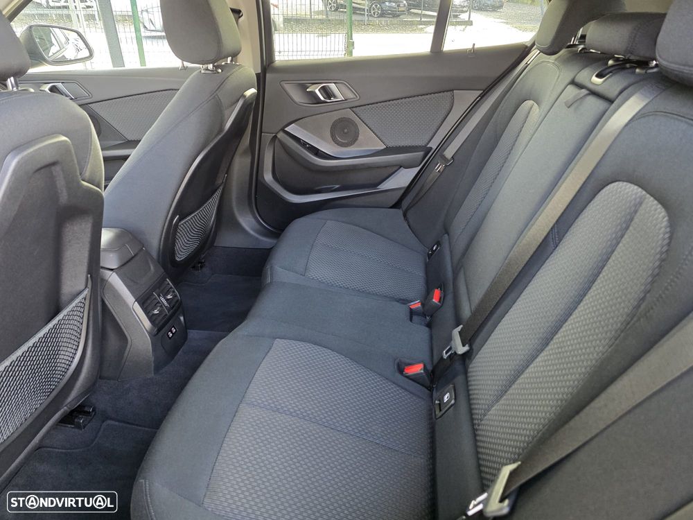 BMW 116 i Line Sport - 31