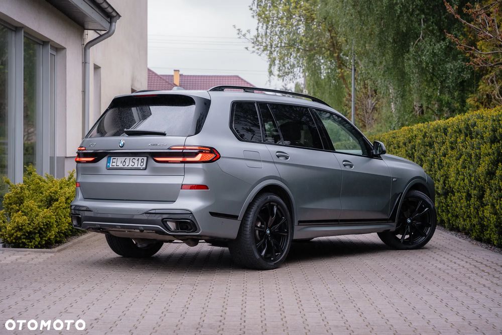 BMW X7 - 8
