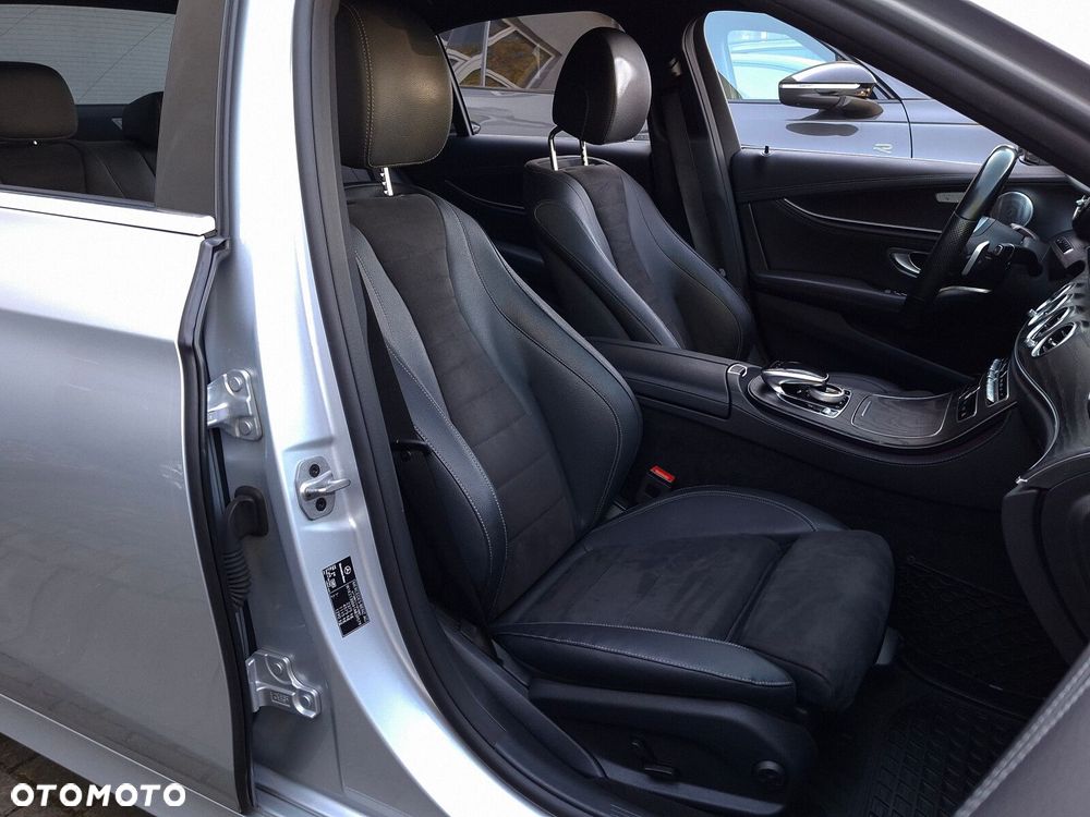 Mercedes-Benz Klasa E 220 d AMG - 16