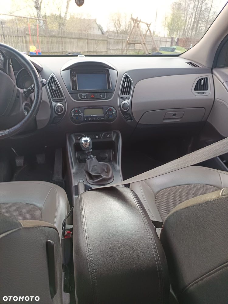 Hyundai ix35 - 13