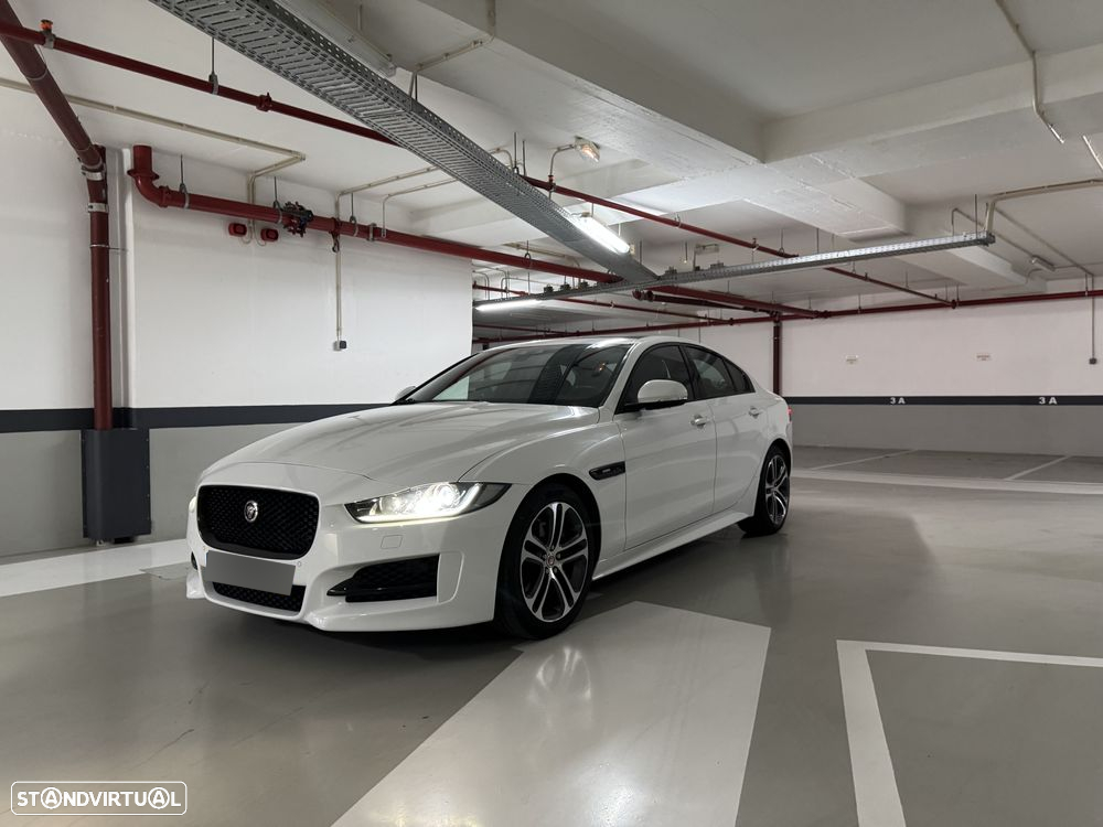 Jaguar XE 2.0 D R-Sport Aut. - 3