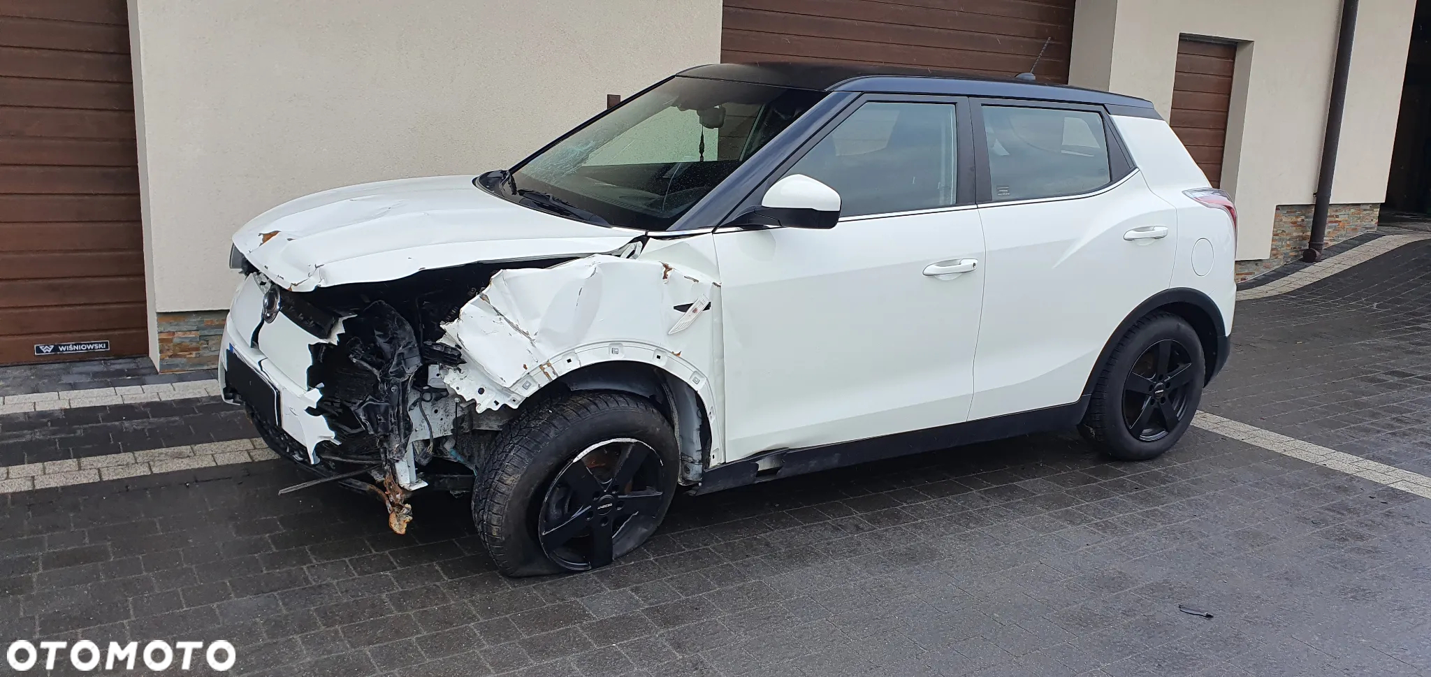 SsangYong/KGM Tivoli - 14
