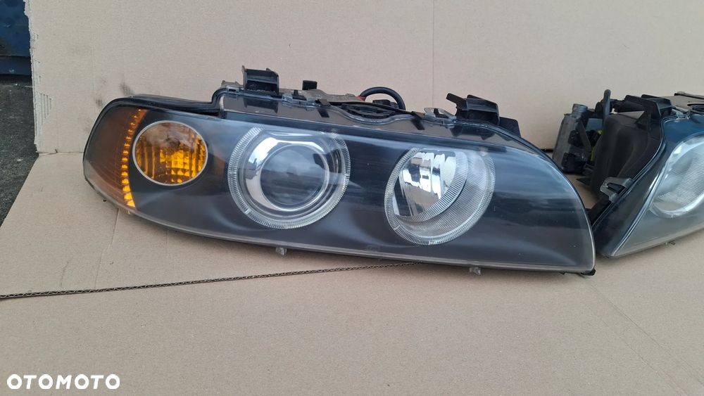 BMW E39 LIFT LAMPA PRAWA LEWA XENON - 2
