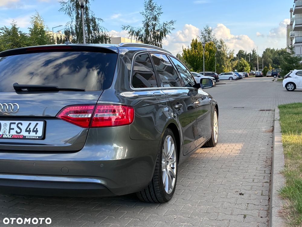 Audi A4 Avant 2.0 TDI DPF S line Sportpaket - 23