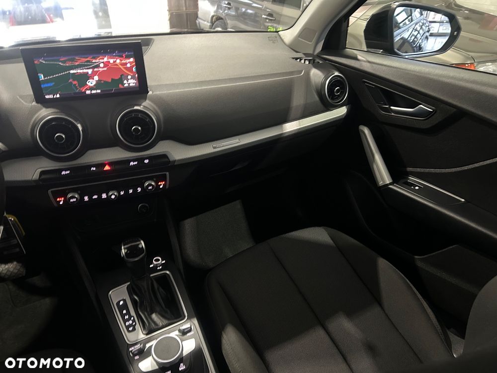 Audi Q2 35 TDI S tronic design - 20