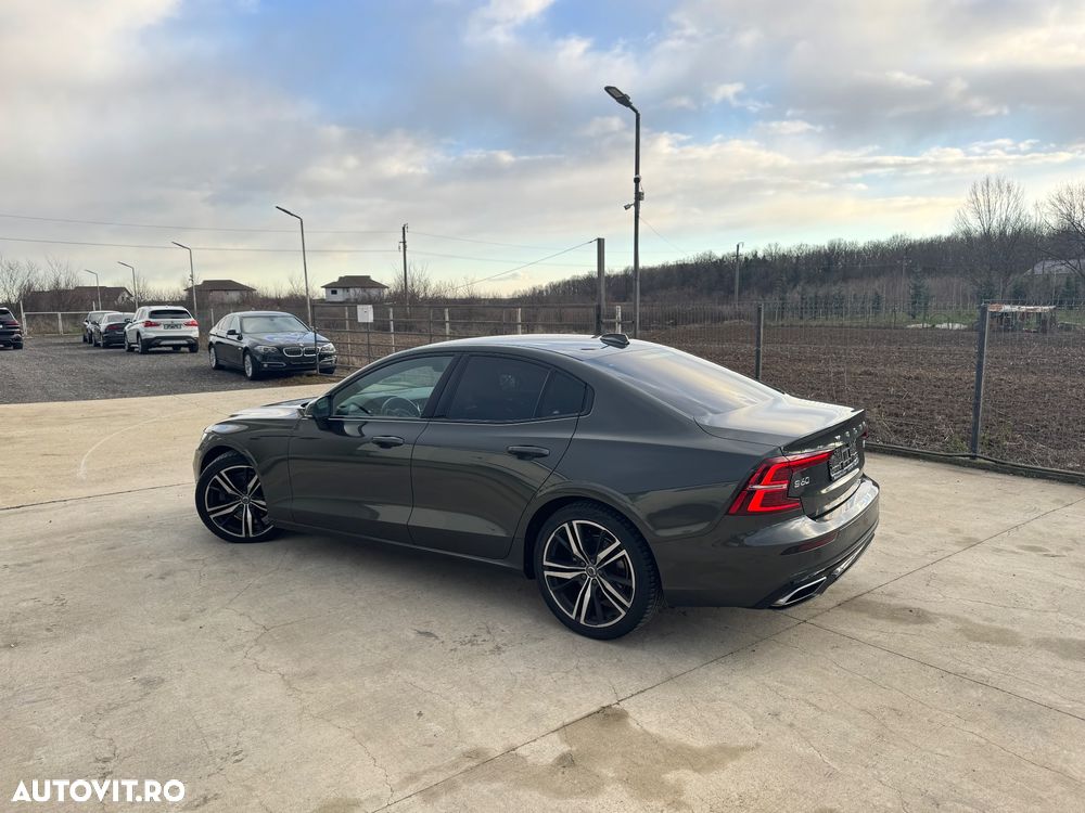 Volvo S60 T4 R-Design - 6