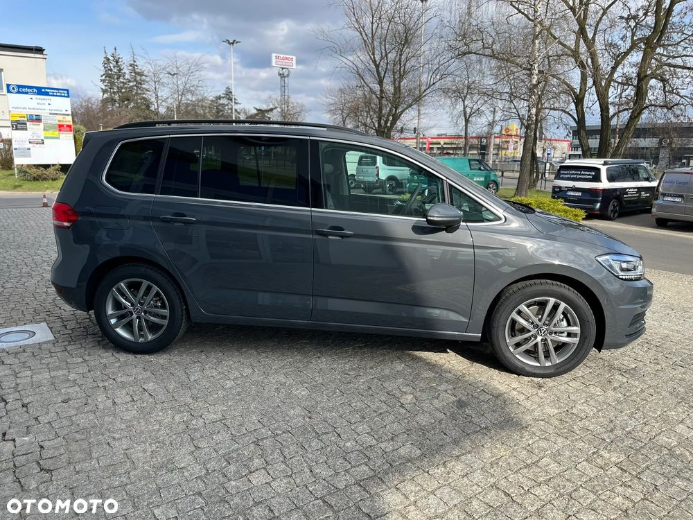 Volkswagen Touran 2.0 TDI SCR Comfortline - 5