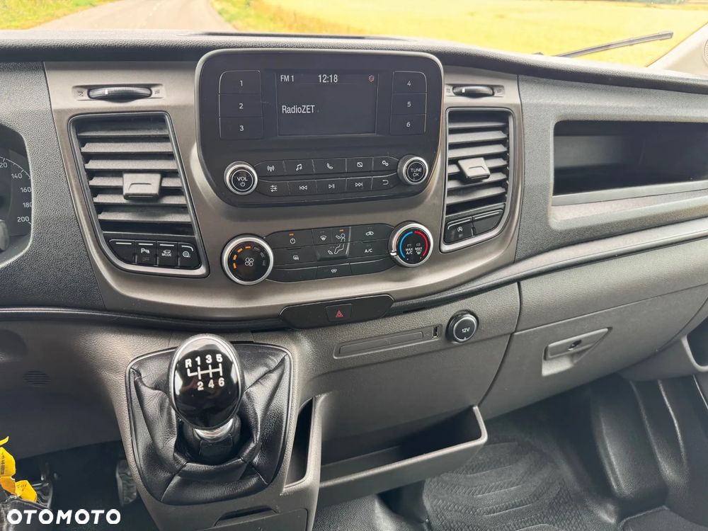 Ford Transit - 19