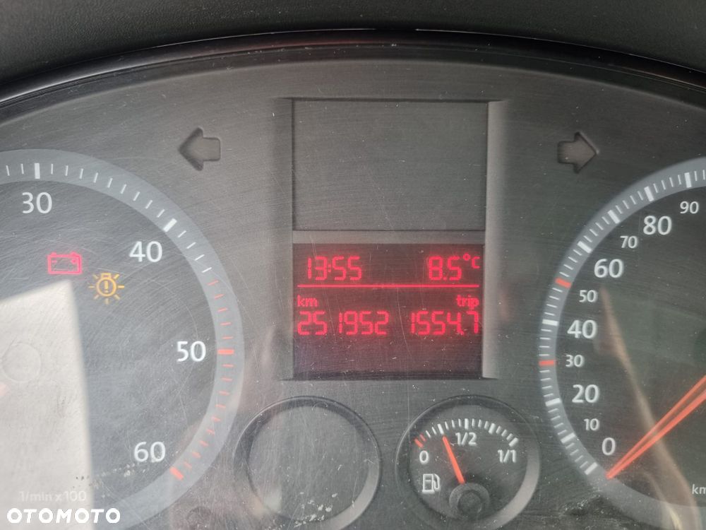 Volkswagen Caddy - 4