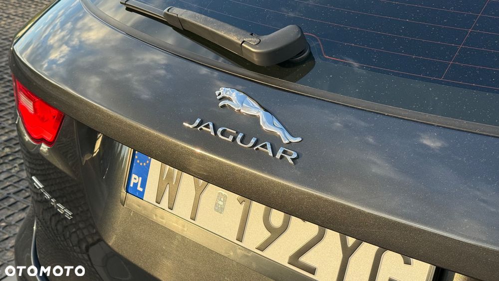 Jaguar F-Pace 20d AWD Prestige - 5
