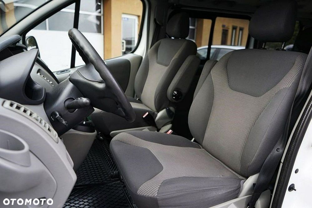 Opel Vivaro - 19