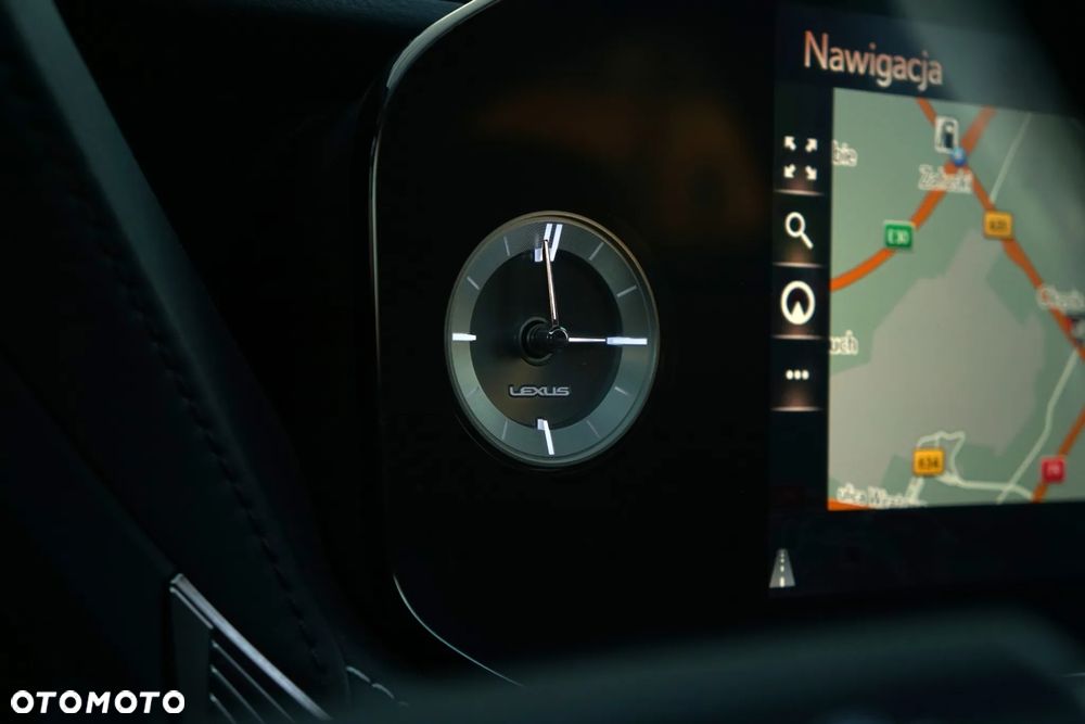 Lexus LS 500h Elegance AWD - 35