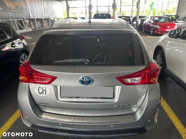 Toyota Auris 1.8 HSD Prestige - 5