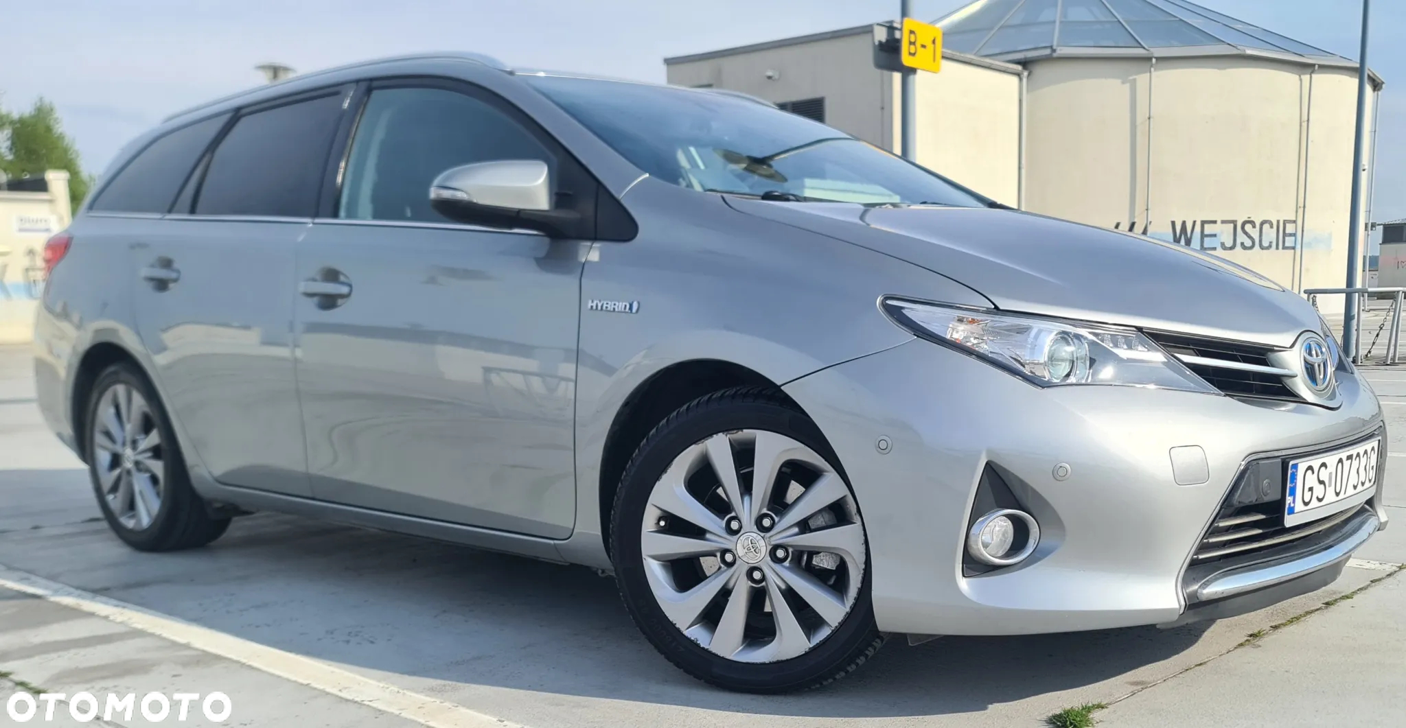 Toyota Auris 1.8 HSD Prestige NAVI - 9