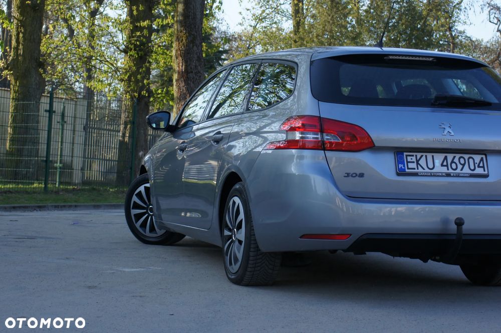 Peugeot 308 BlueHDi 120 Stop & Start Business-Line - 11