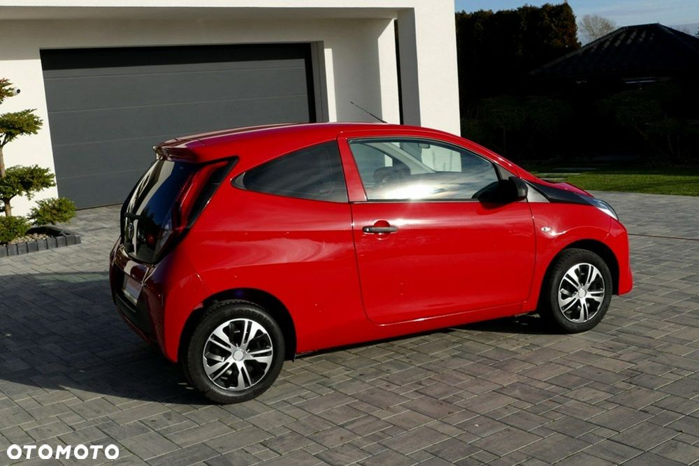 Toyota Aygo X 1.0 VVT-i X-play - 16