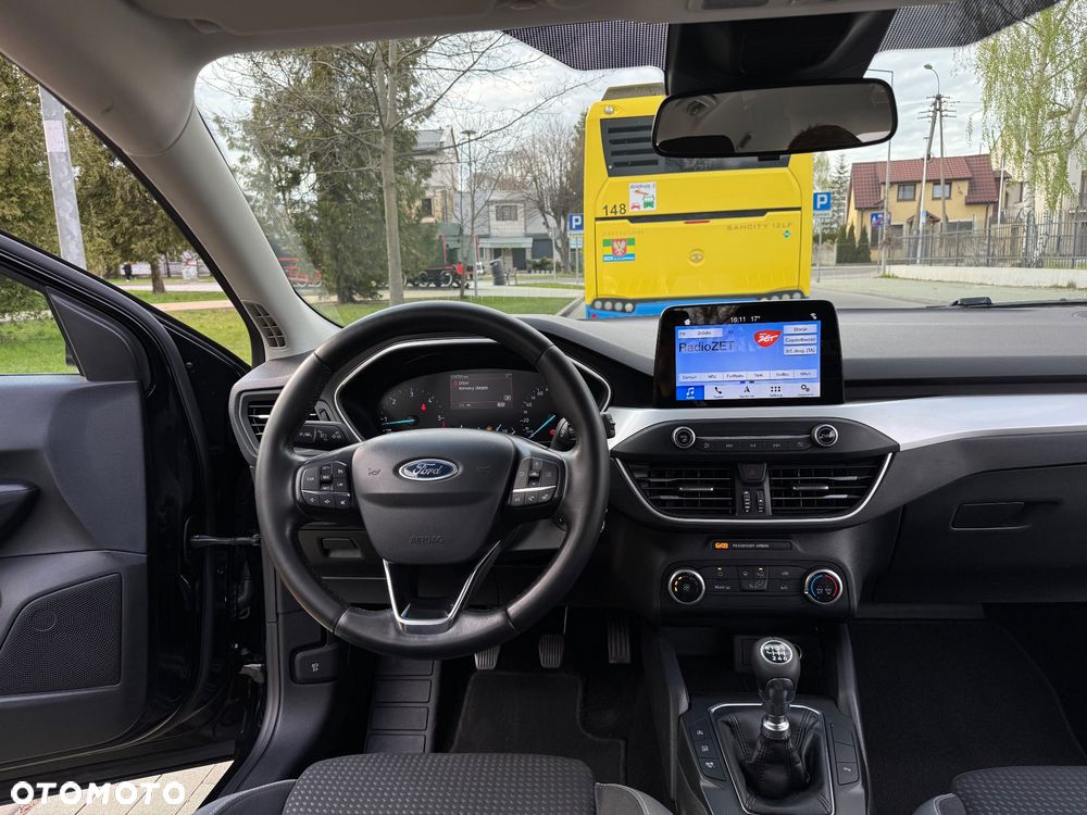 Ford Focus 1.5 EcoBlue STart-Stopp-System TITANIUM - 6