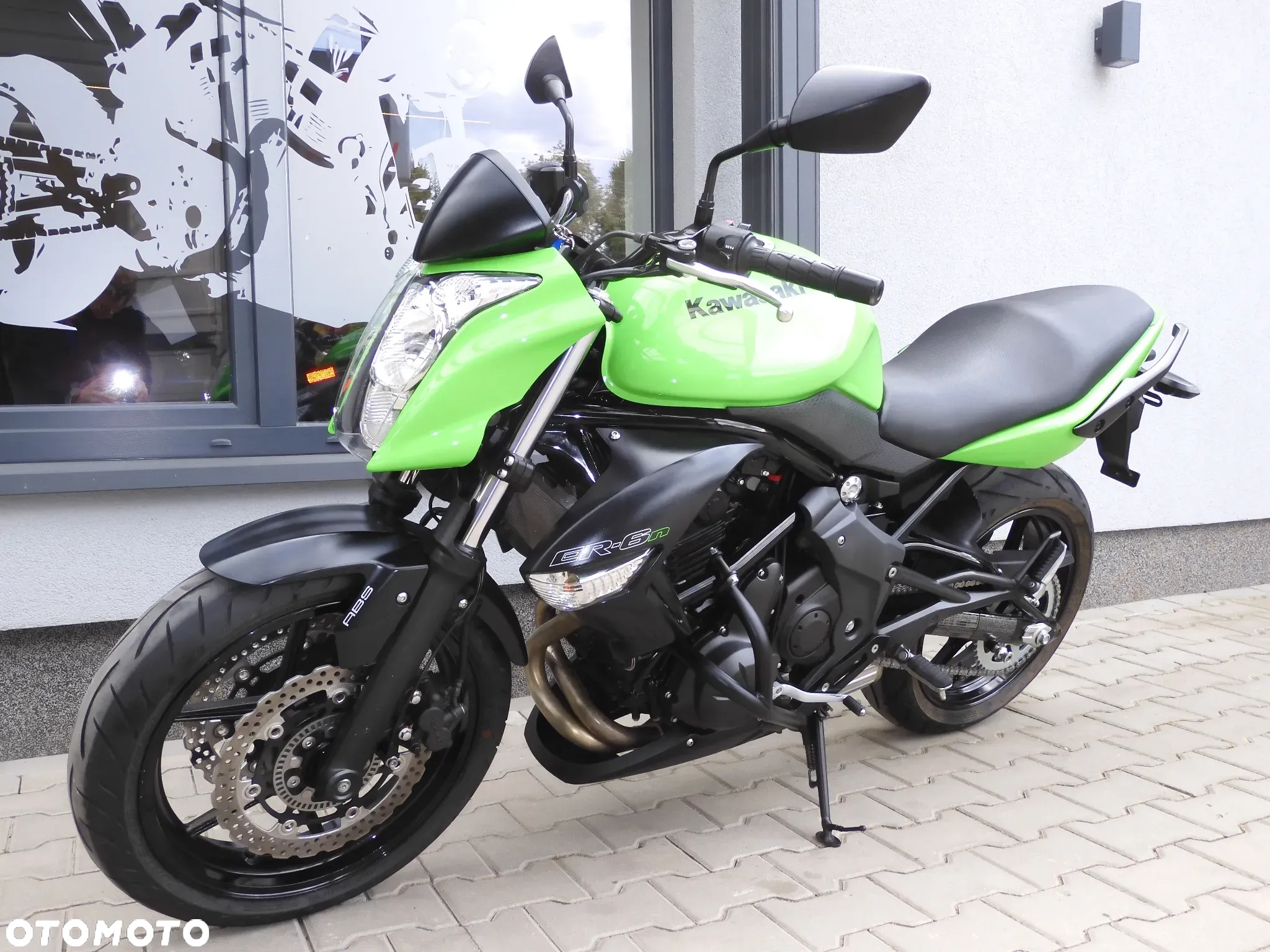 Kawasaki ER - 3