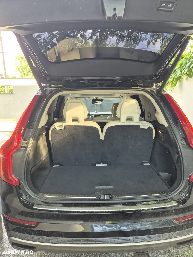 Volvo XC 90 D5 AWD Geartronic Inscription - 12