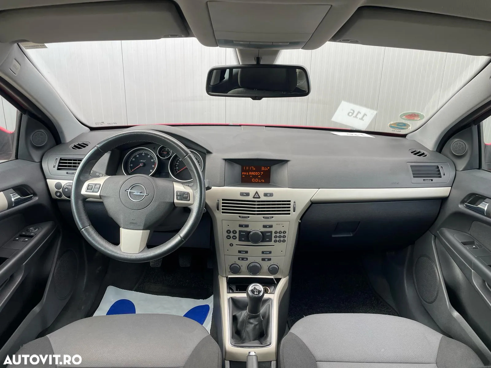 Opel Astra GTC 1.4 Catch me now - 14