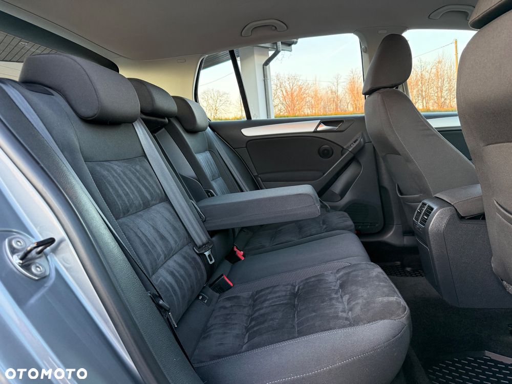 Volkswagen Golf 1.4 TSI Highline - 27