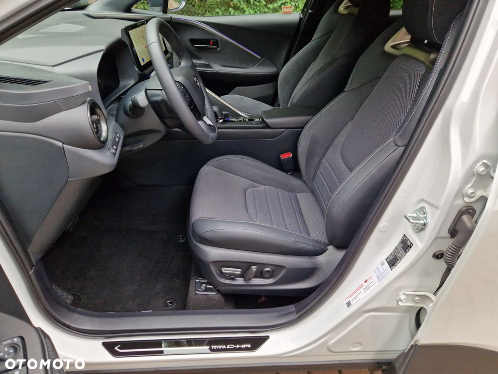 Toyota C-HR 2.0 Hybrid Dynamic Force Executive - 8