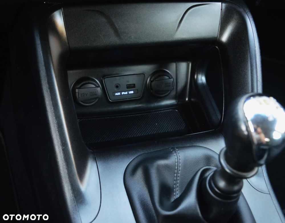 Hyundai ix35 - 23