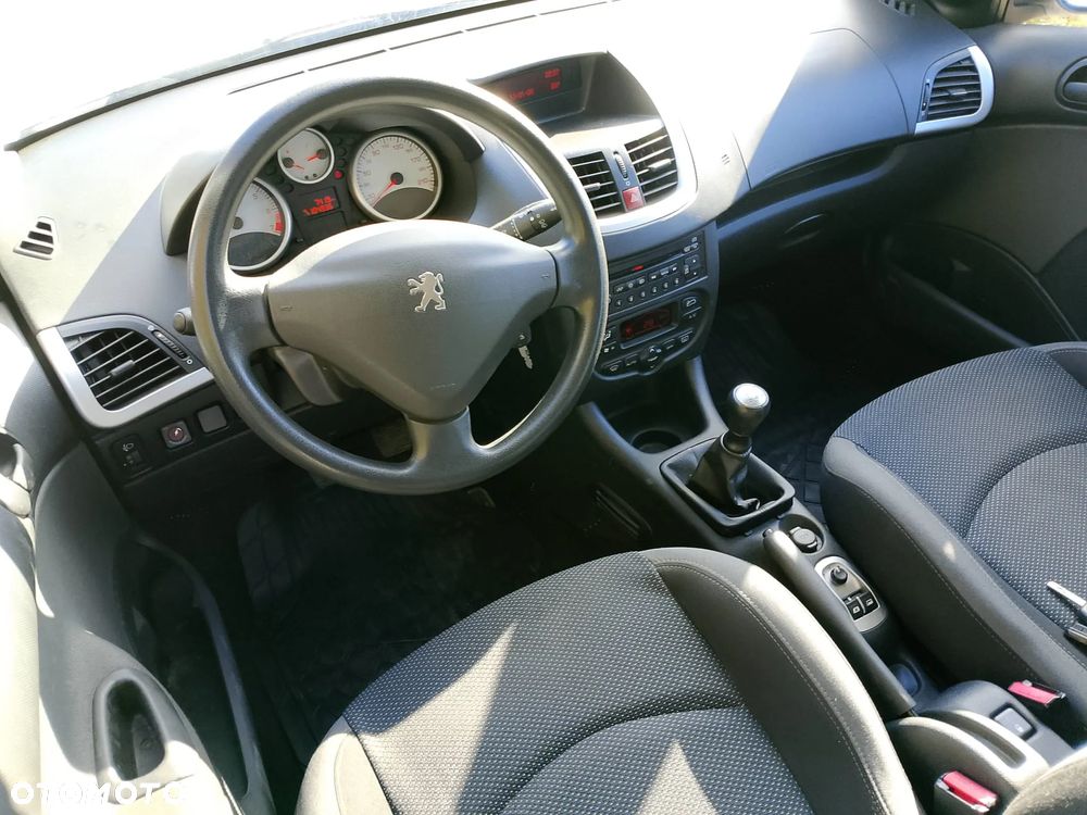 Peugeot 206 plus - 5