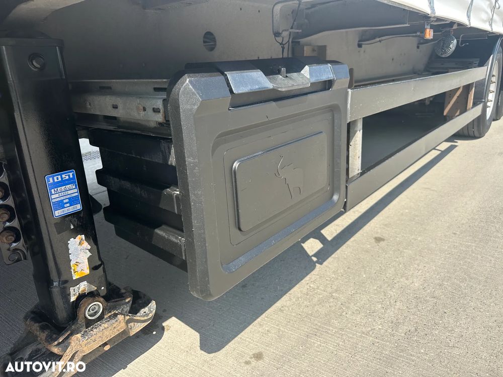 Schmitz Cargobull VARIOS  385/55 - 32