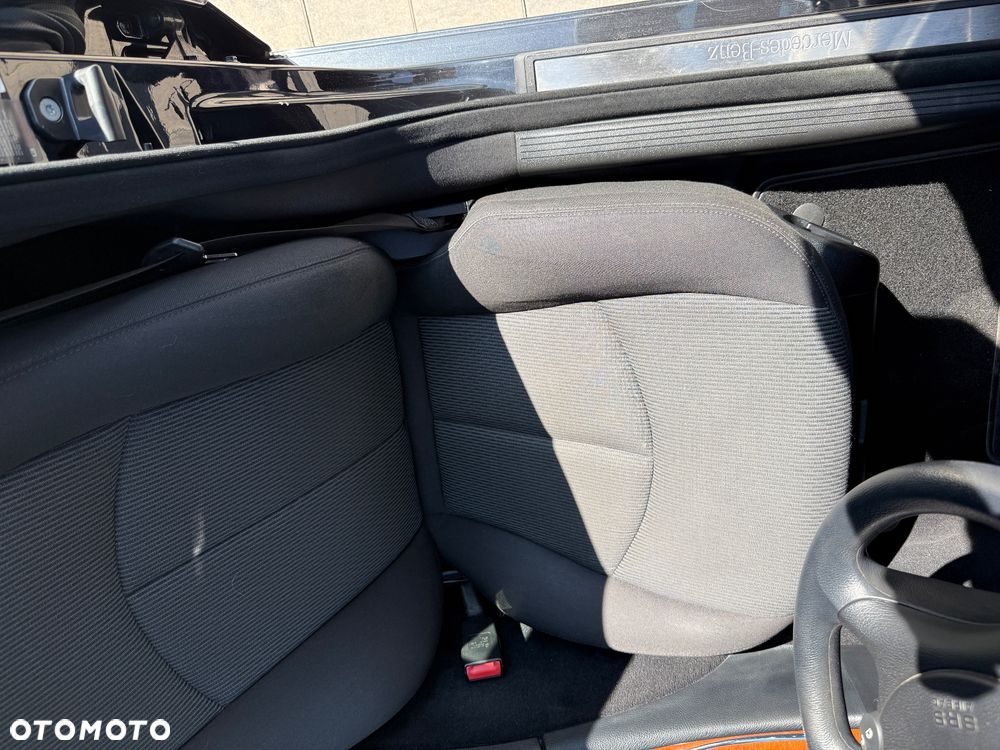 Mercedes-Benz Klasa E ver-200-kompressor-automatik-avantgarde - 8