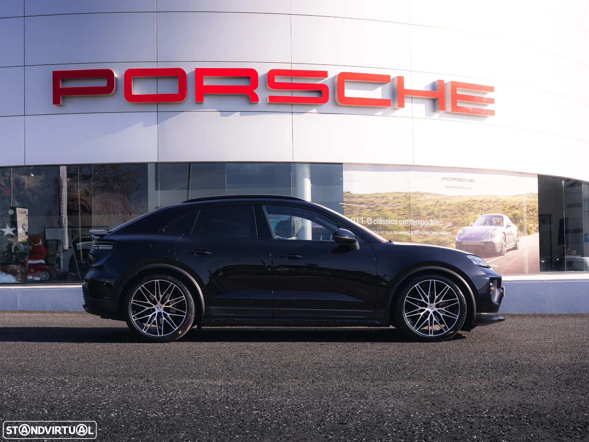 Porsche Macan Electric 4 - 9