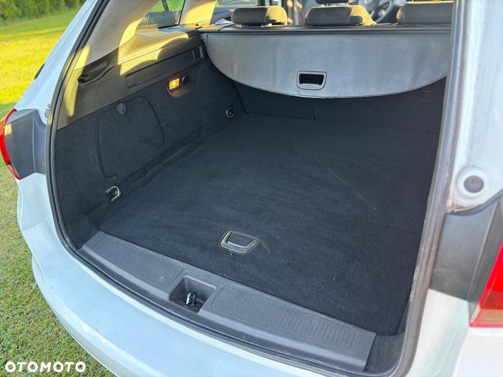 Opel Astra 1.6 CDTI DPF ecoFLEX TourerStart/Stop Edition - 4